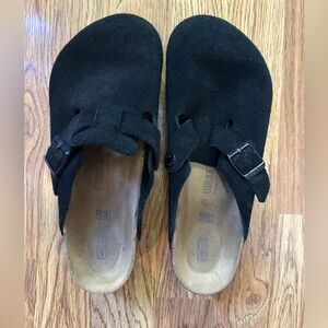 Birkenstock Boston Black Suede size 40EU